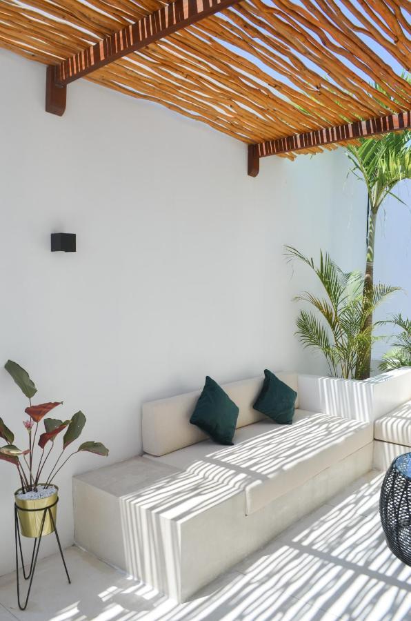 Villa Poppy Bumbak Canggu Extérieur photo