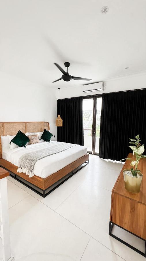 Villa Poppy Bumbak Canggu Extérieur photo