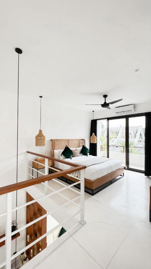 Villa Poppy Bumbak Canggu Extérieur photo